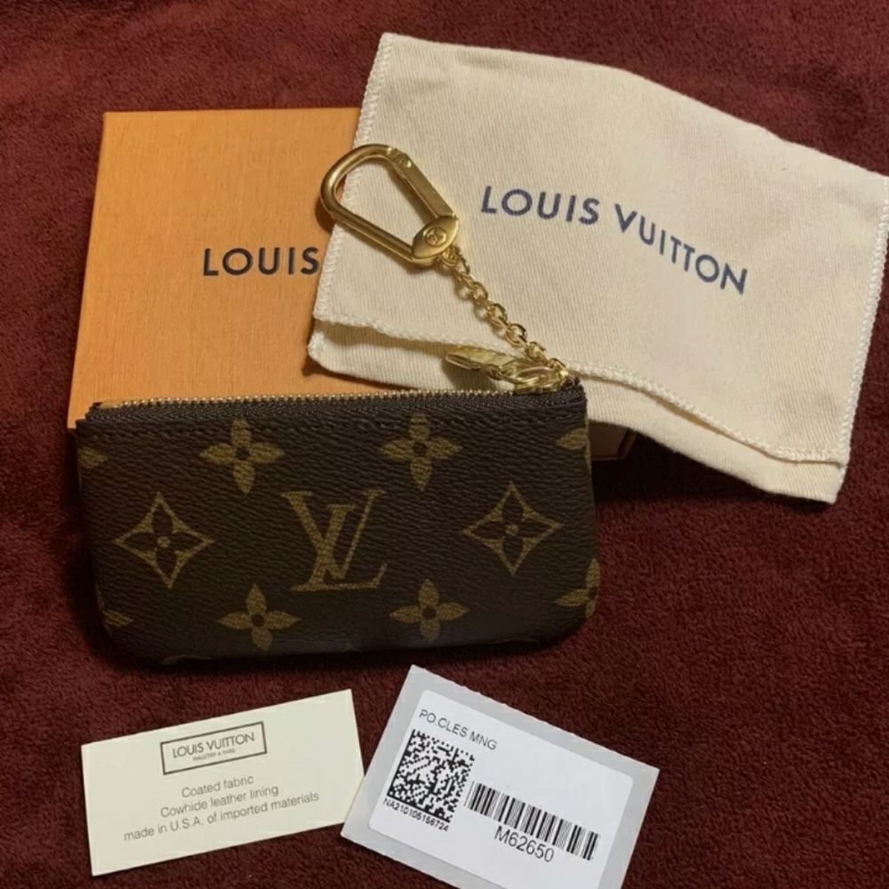 Louis Vuitton Monogram Key Chain Pouch